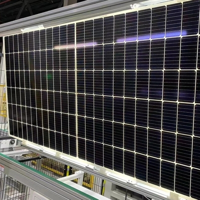 Amosolar 540 Watt 545 Watt 550 Watt 555 Watt Système de panneaux solaires IP68 Box de jonction nominale