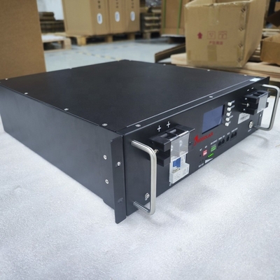 Batterie à cycle profond au lithium-li-ion de 48V 100Ah 150Ah 200Ah 250Ah 300Ah pour le système solaire