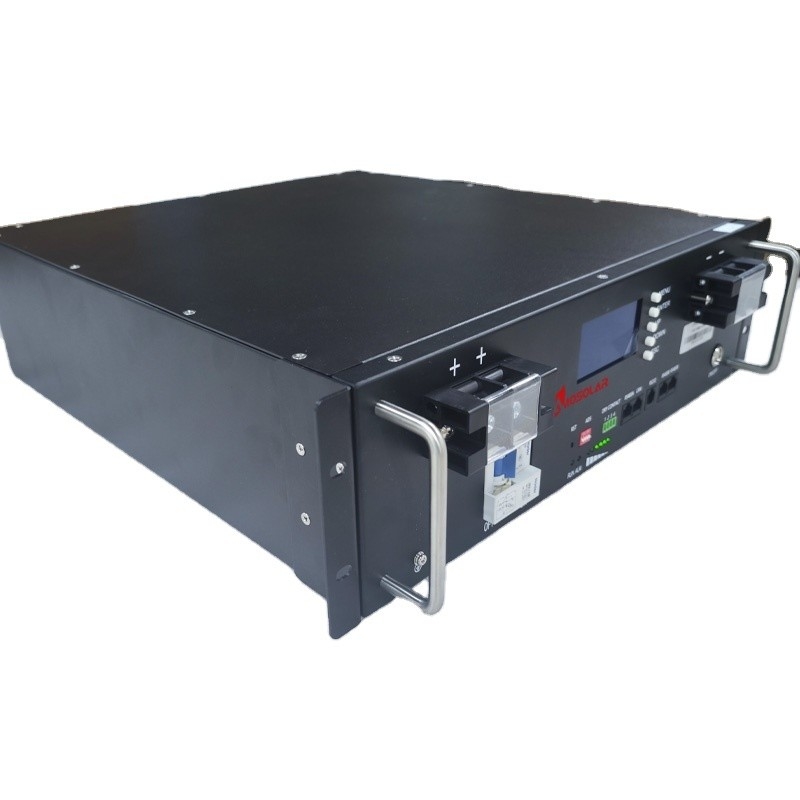 Batterie LiFePO4 sûre et durable de 48V/51.2V 100ah 200ah pour les applications de rackmount